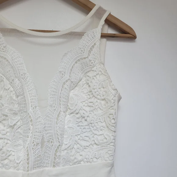 Lulu's Women Dress XS White Coquina Scalloped Lace Social Sheer Mesh Bodycon - Picture 5 of 15